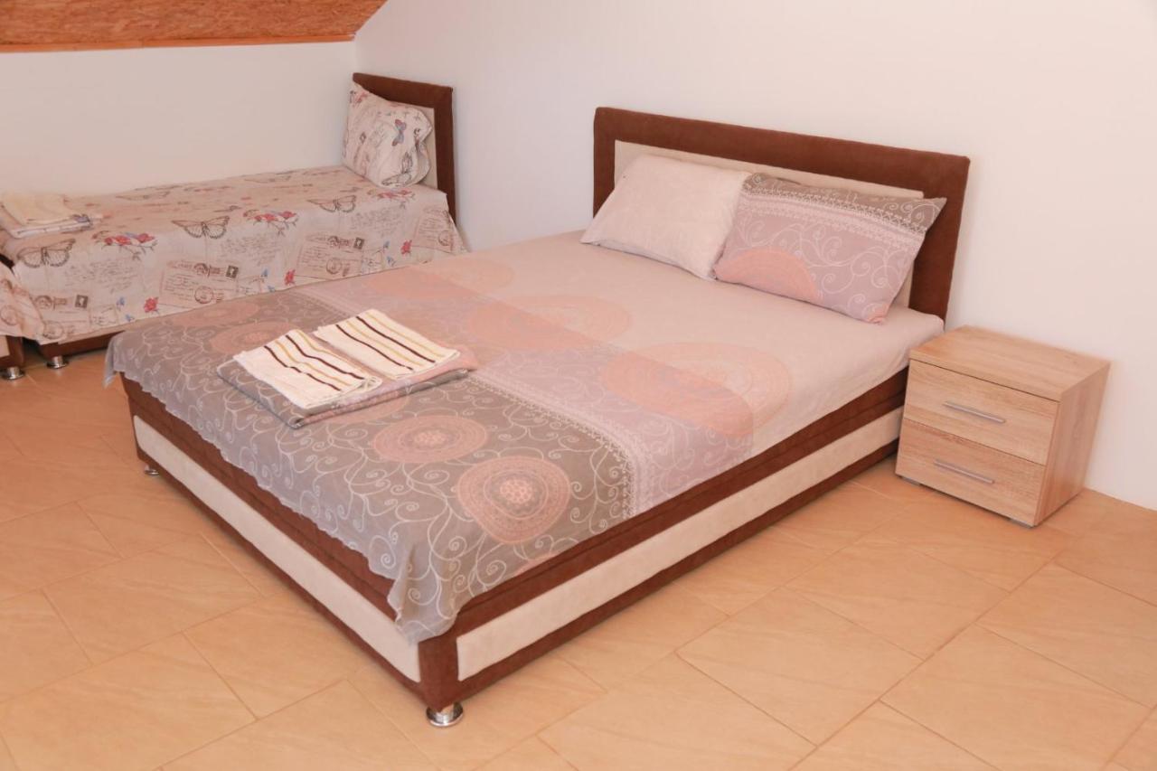 Vila Viktori Pirot Ngoại thất bức ảnh